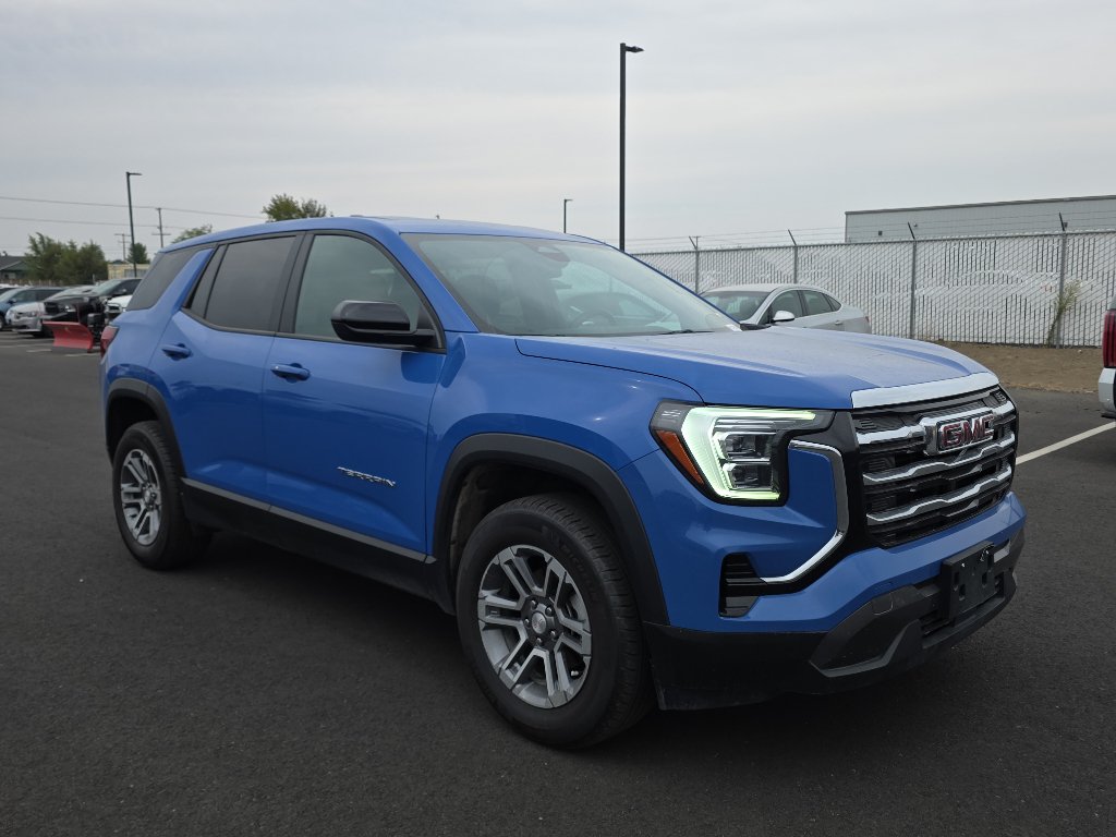 Used 2026 GMC Terrain Elevation