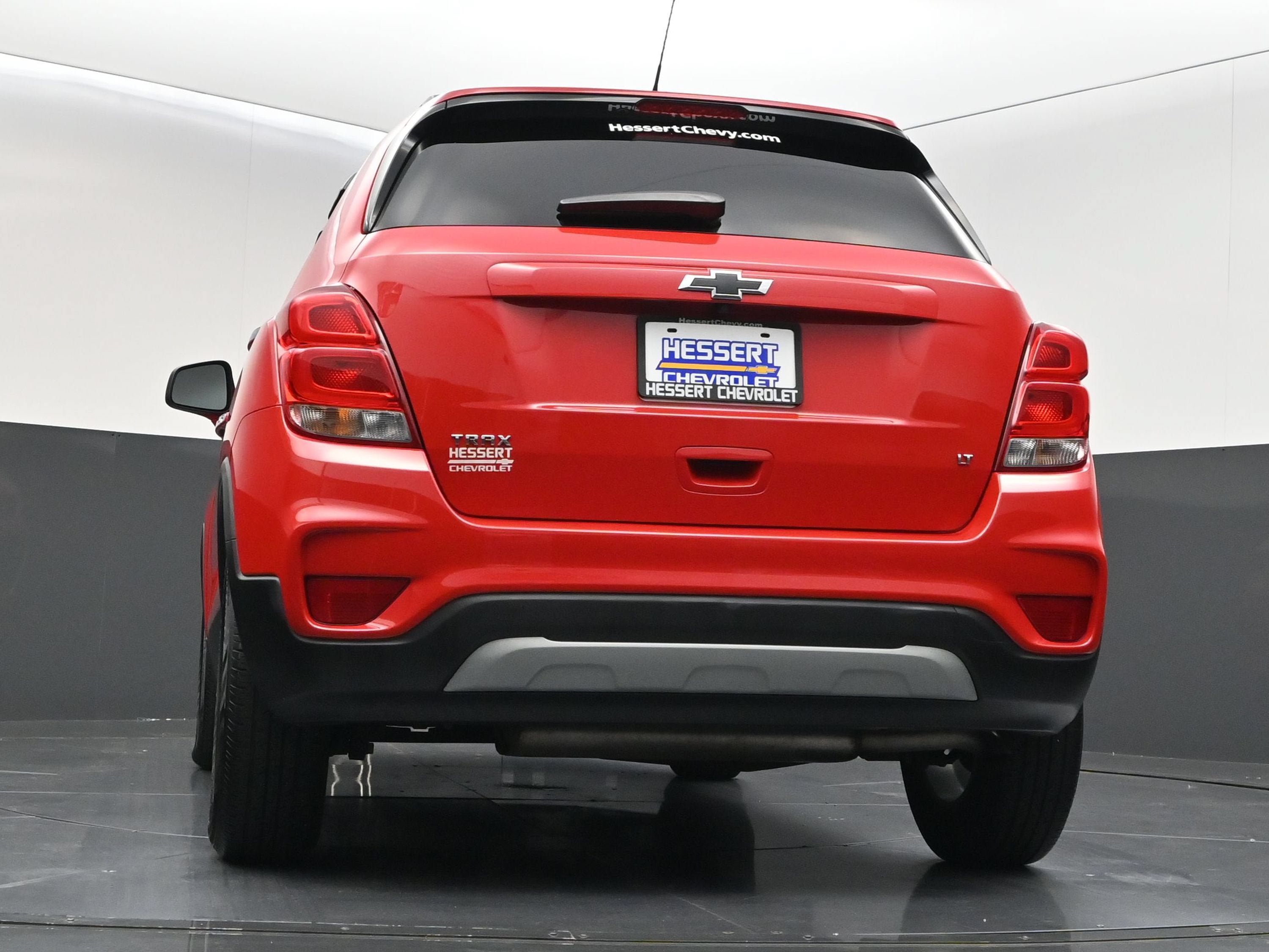 Used 2020 Chevrolet Trax LT w/ LT Convenience Package FWD image 38