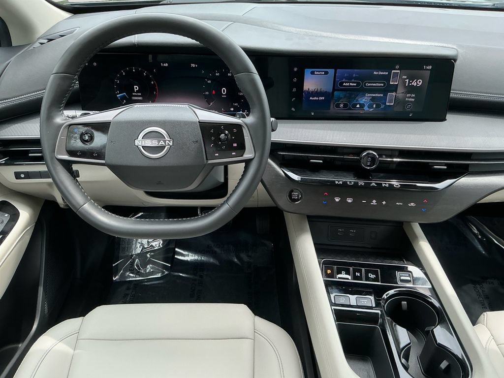 Used 2025 Nissan Murano SV AWD/4WD image 16