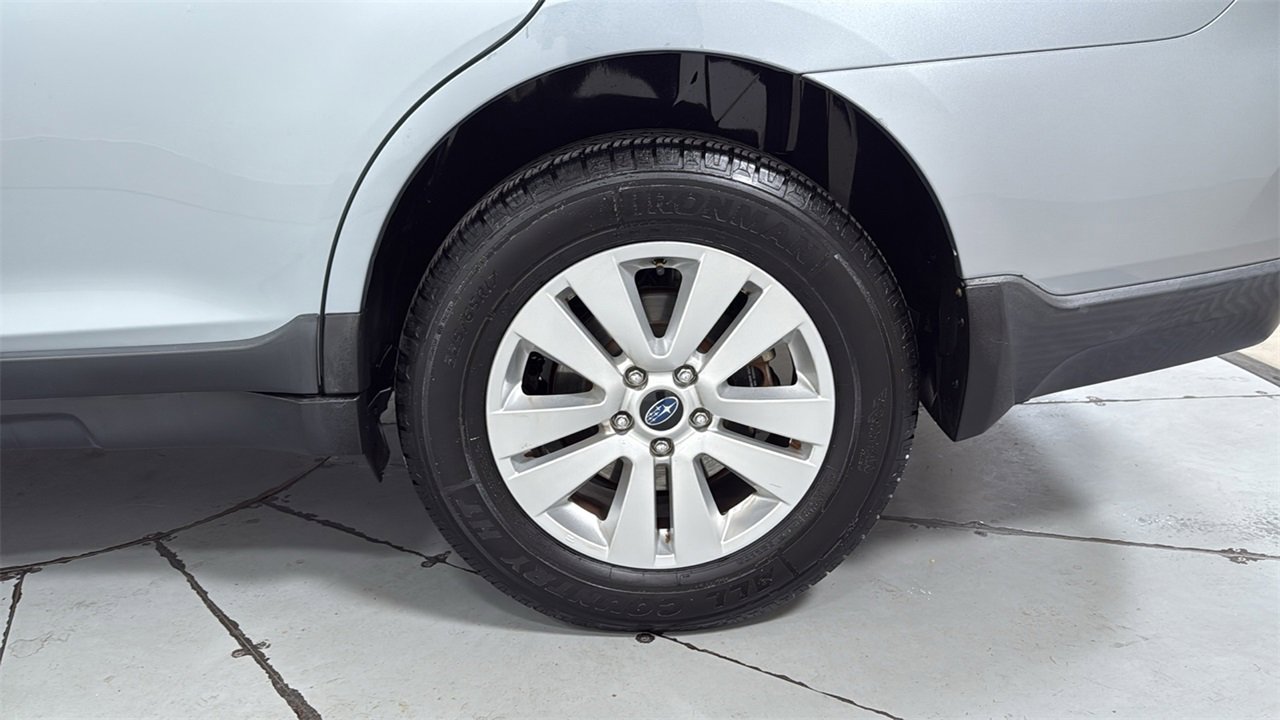 Used 2015 Subaru Outback 2.5i Premium image 23