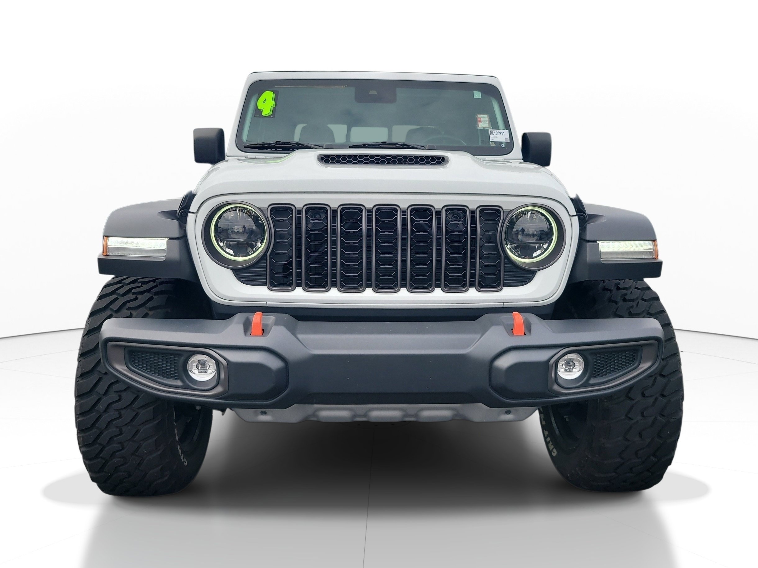 Used 2024 Jeep Gladiator Mojave AWD/4WD image 2