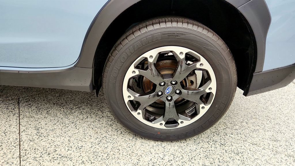 Used 2023 Subaru Crosstrek 2.0i Premium AWD/4WD image 9