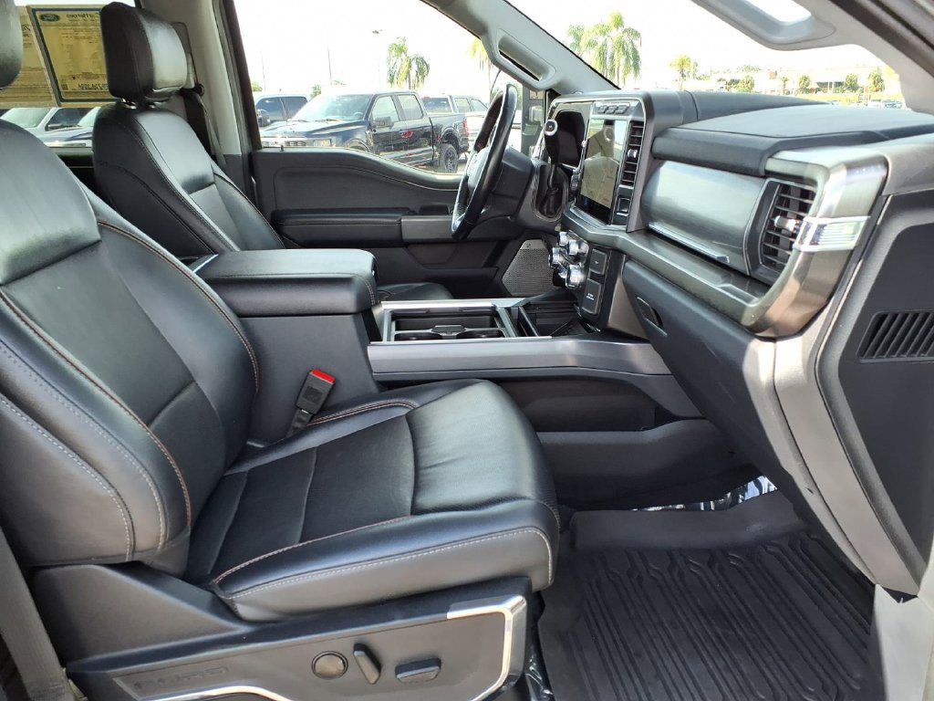 Used 2024 Ford F250 Lariat w/ Lariat Ultimate Package AWD/4WD image 13