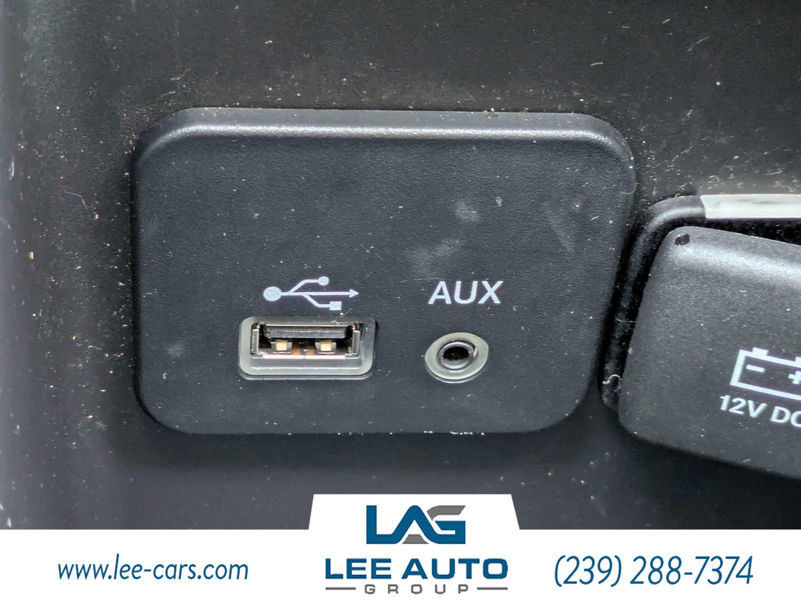 Used 2015 Chrysler 200 C w/ Navigation & Sound Group I AWD/4WD image 25
