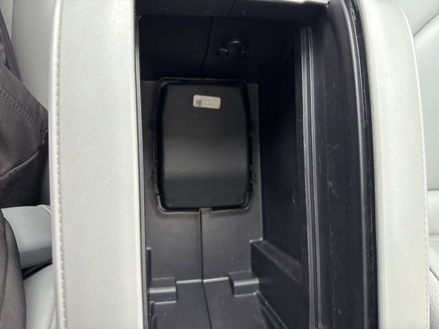 Used 2025 Toyota Highlander XLE image 29