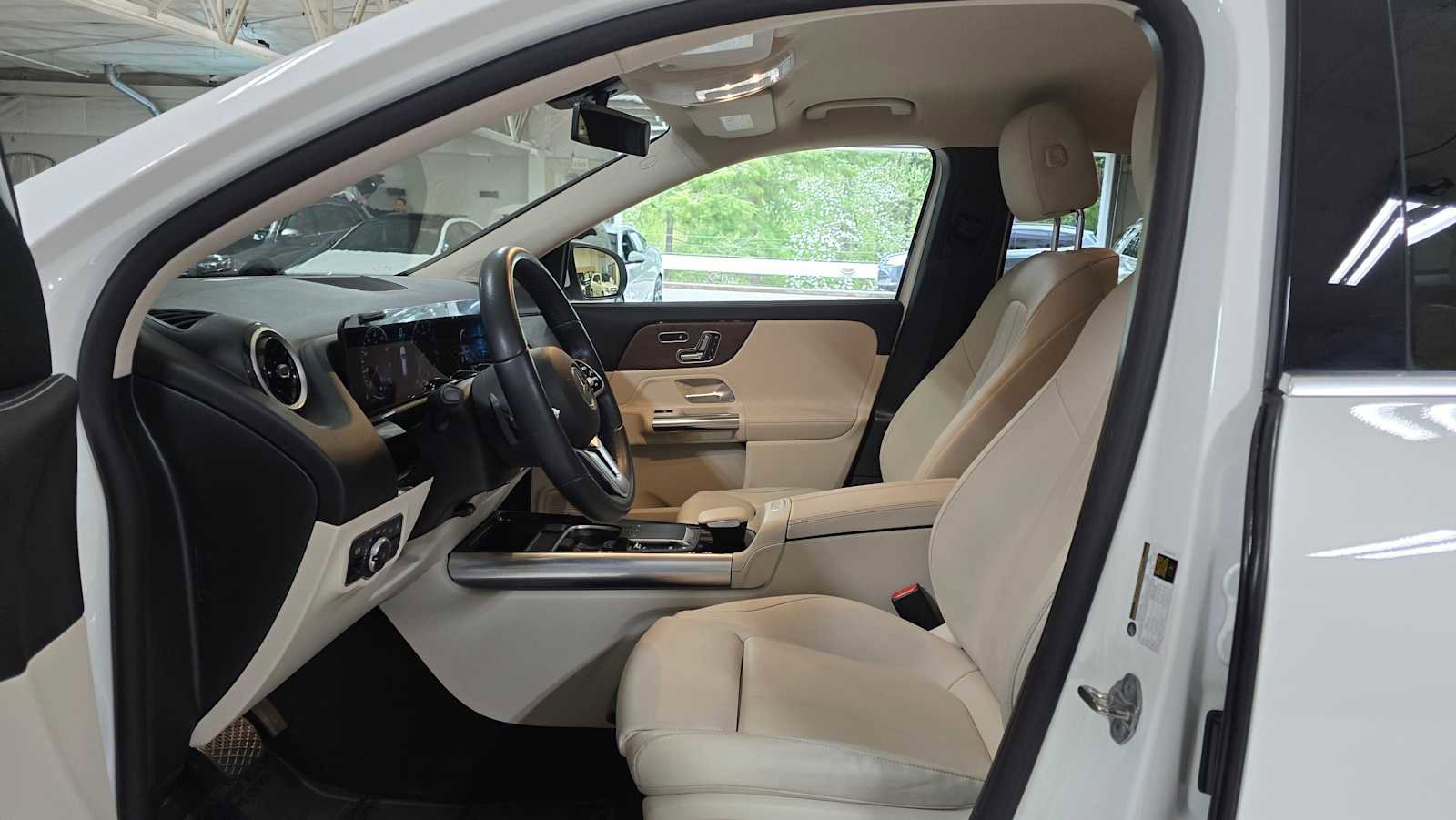 Used 2022 Mercedes-Benz GLA 250 4MATIC image 20