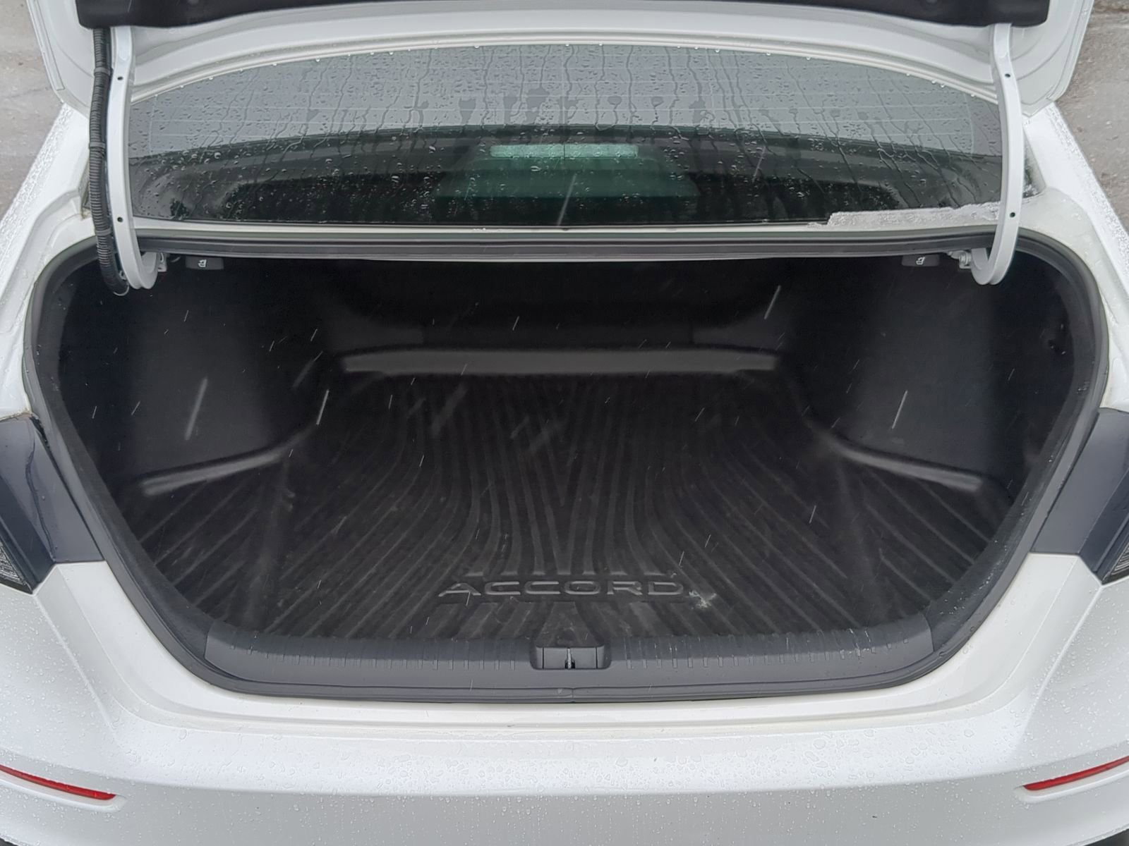 Used 2023 Honda Accord Sport image 33