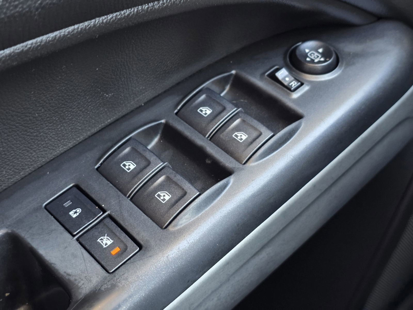 Used 2018 Chevrolet Colorado LT w/ LT Convenience Package image 27