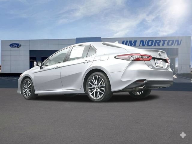 Used 2024 Toyota Camry XLE FWD image 43