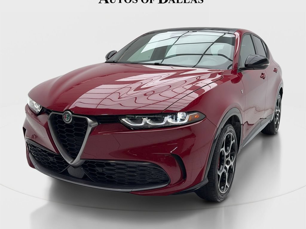 Used 2024 Alfa Romeo Tonale Ti AWD/4WD image 4