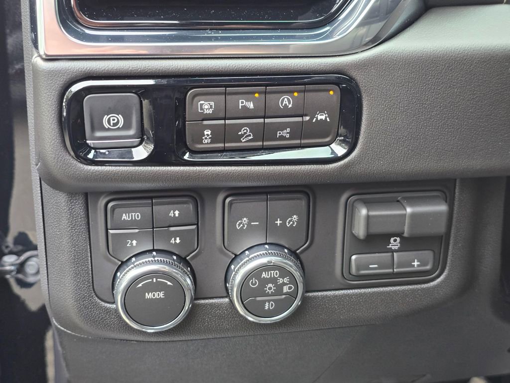 New 2026 GMC Yukon Elevation AWD/4WD image 28