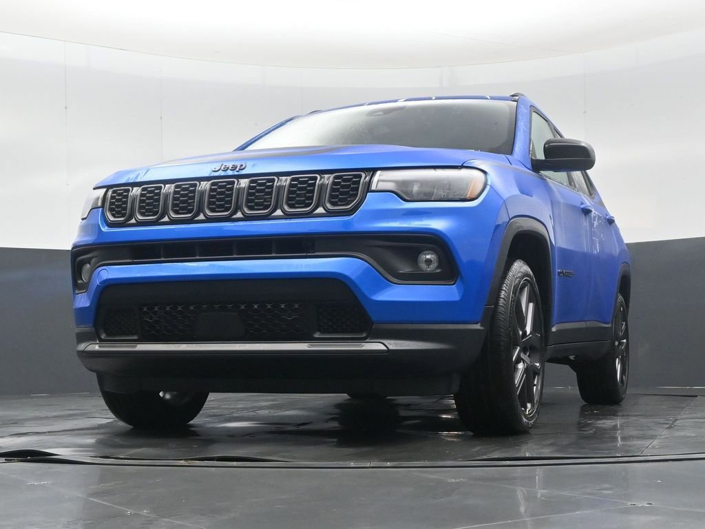New 2026 Jeep Compass Latitude AWD/4WD image 40
