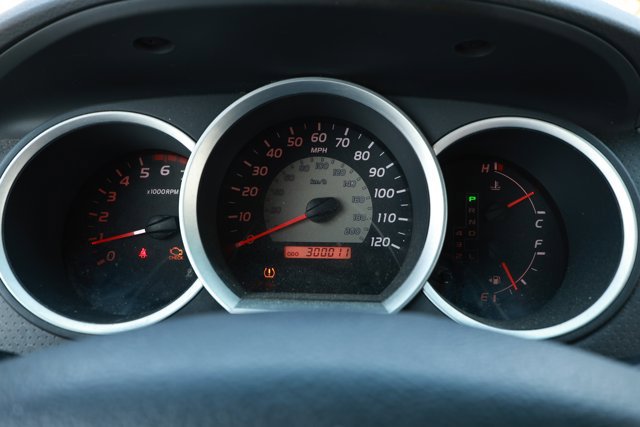 Used 2006 Toyota Tacoma PreRunner RWD image 7