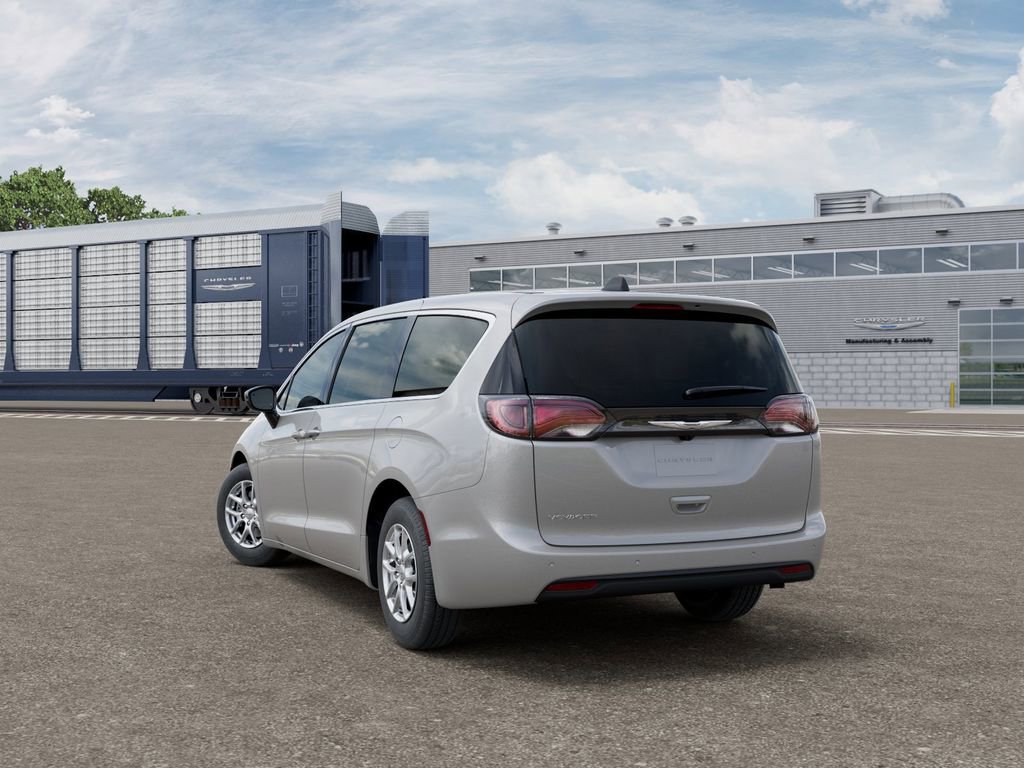 New 2026 Chrysler Voyager LX image 3