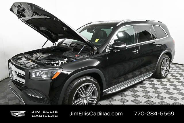 Used 2022 Mercedes-Benz GLS 450 4MATIC image 33