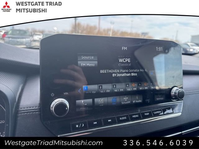 Used 2023 Mitsubishi Outlander SE image 18