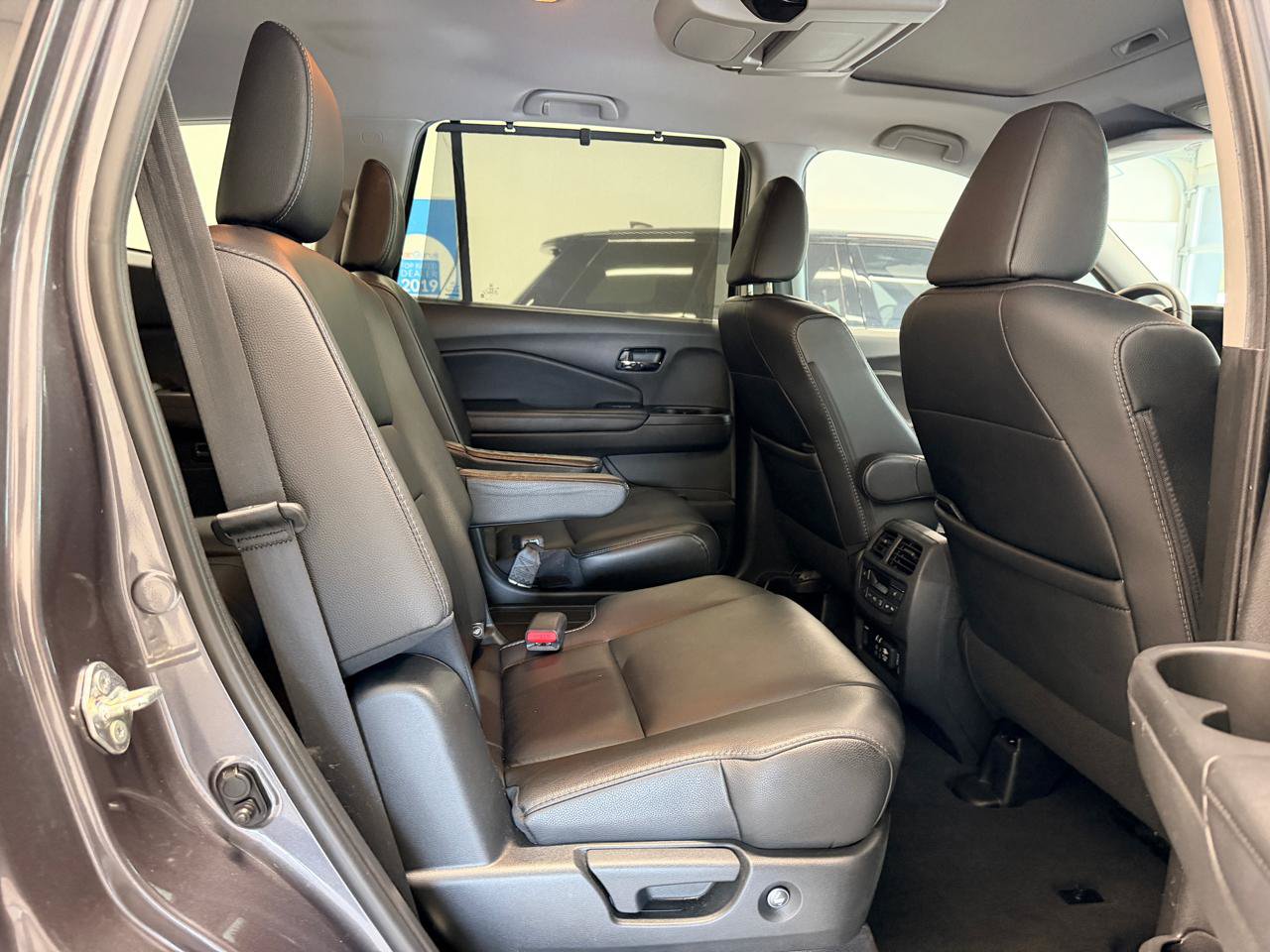 Used 2019 Honda Pilot Touring image 32