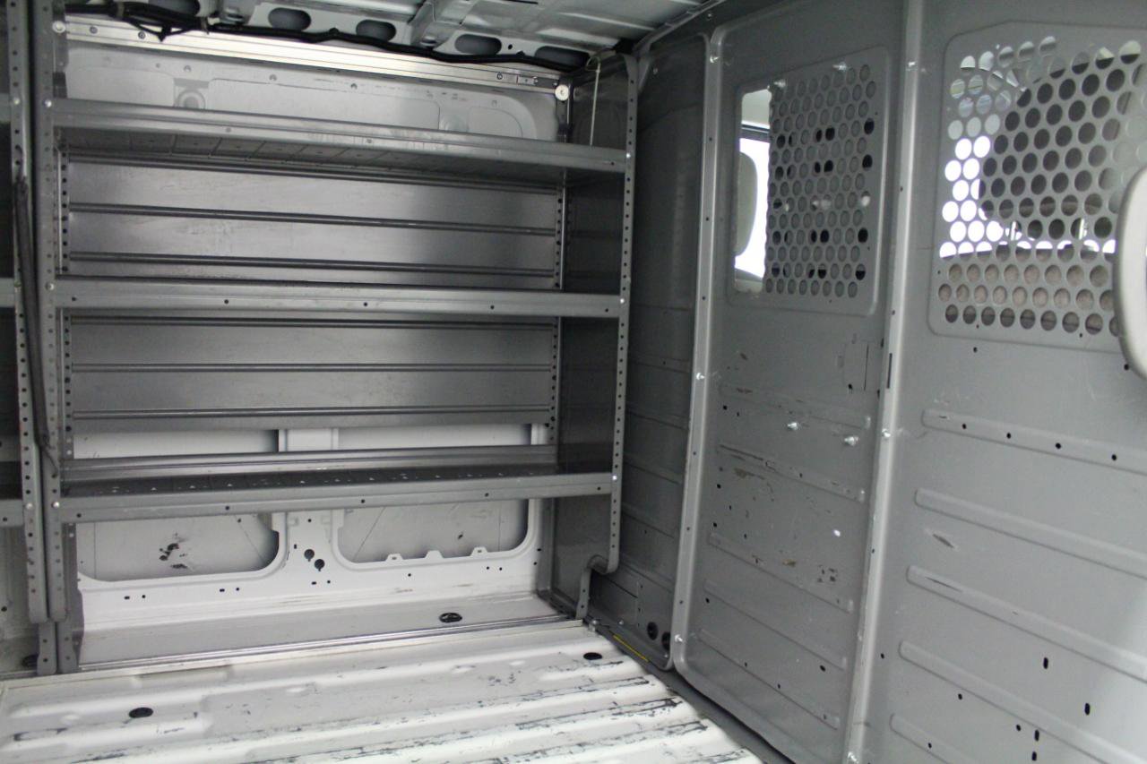 Used 2021 Nissan NV 1500 S image 23