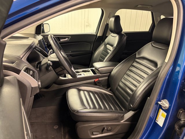 Used 2023 Ford Edge SEL image 20