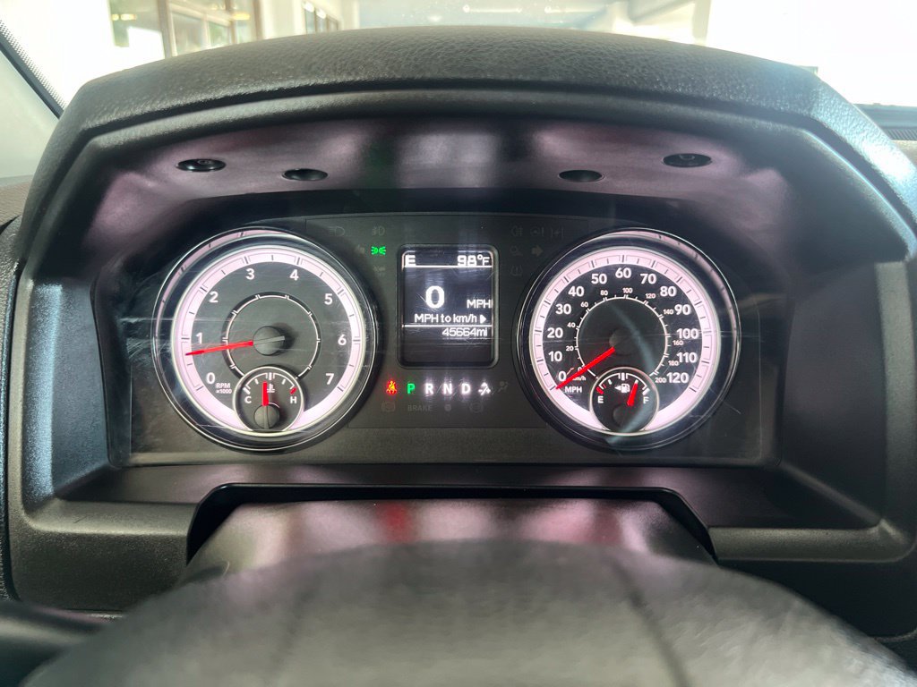 Used 2024 RAM 1500 Classic SLT AWD/4WD image 43