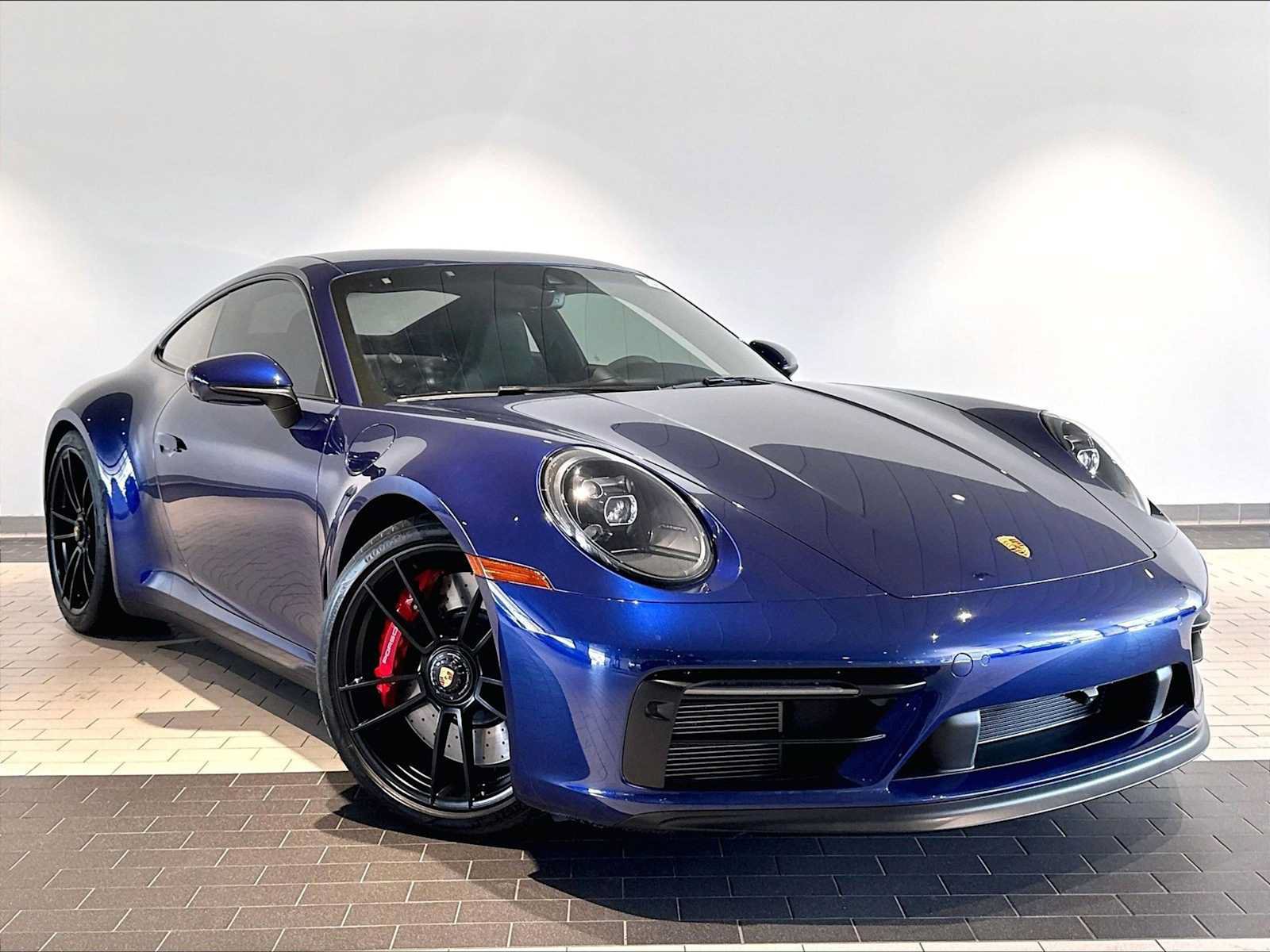 Used 2022 Porsche 911 Carrera GTS w/ Premium Package RWD image 13