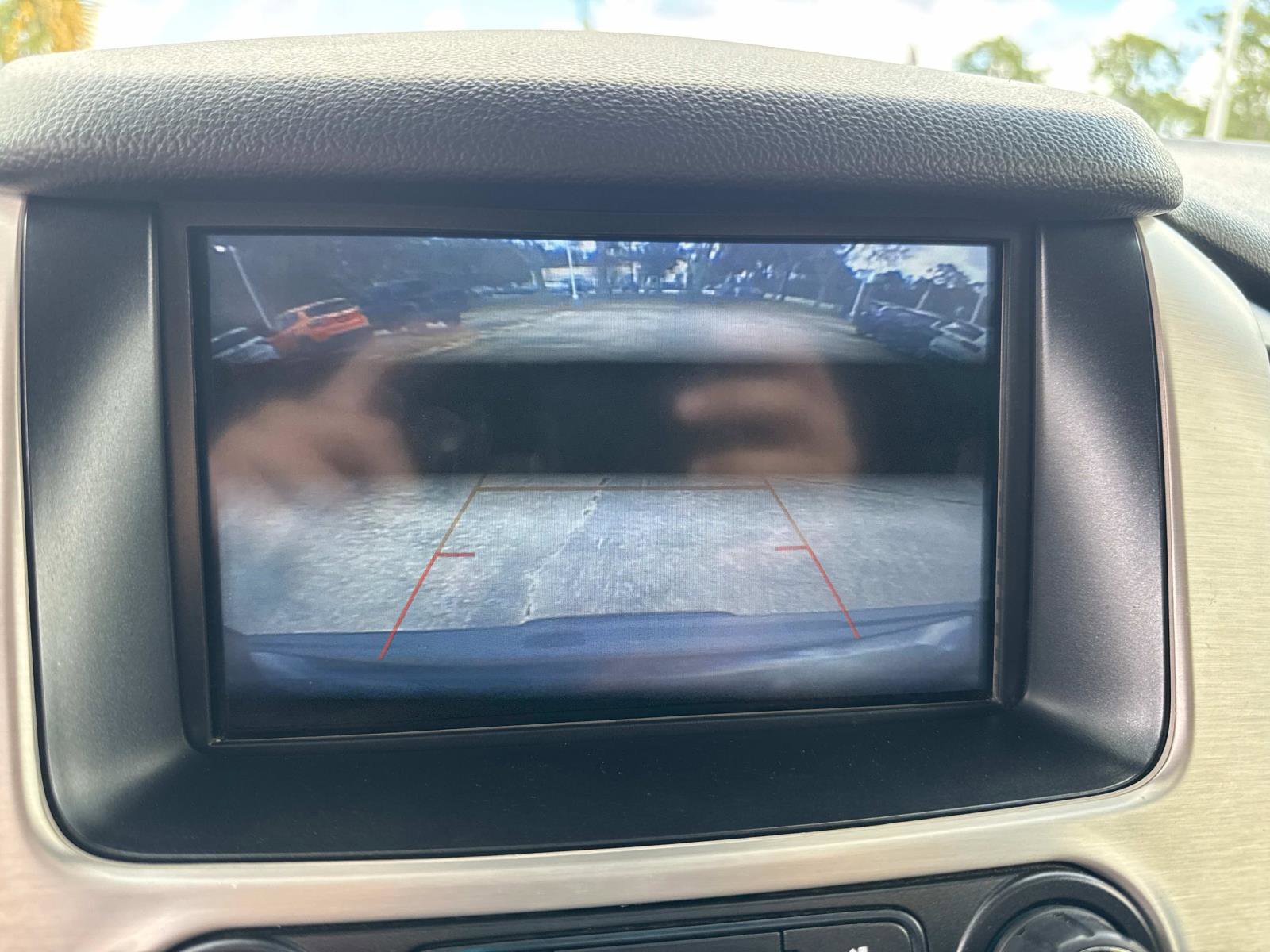 Used 2019 GMC Yukon SLT w/ Premium Edition image 25