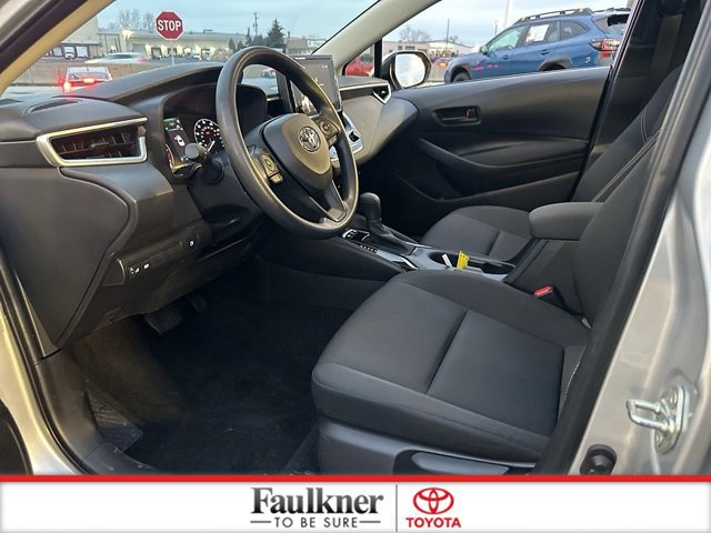 Certified 2025 Toyota Corolla LE image 9