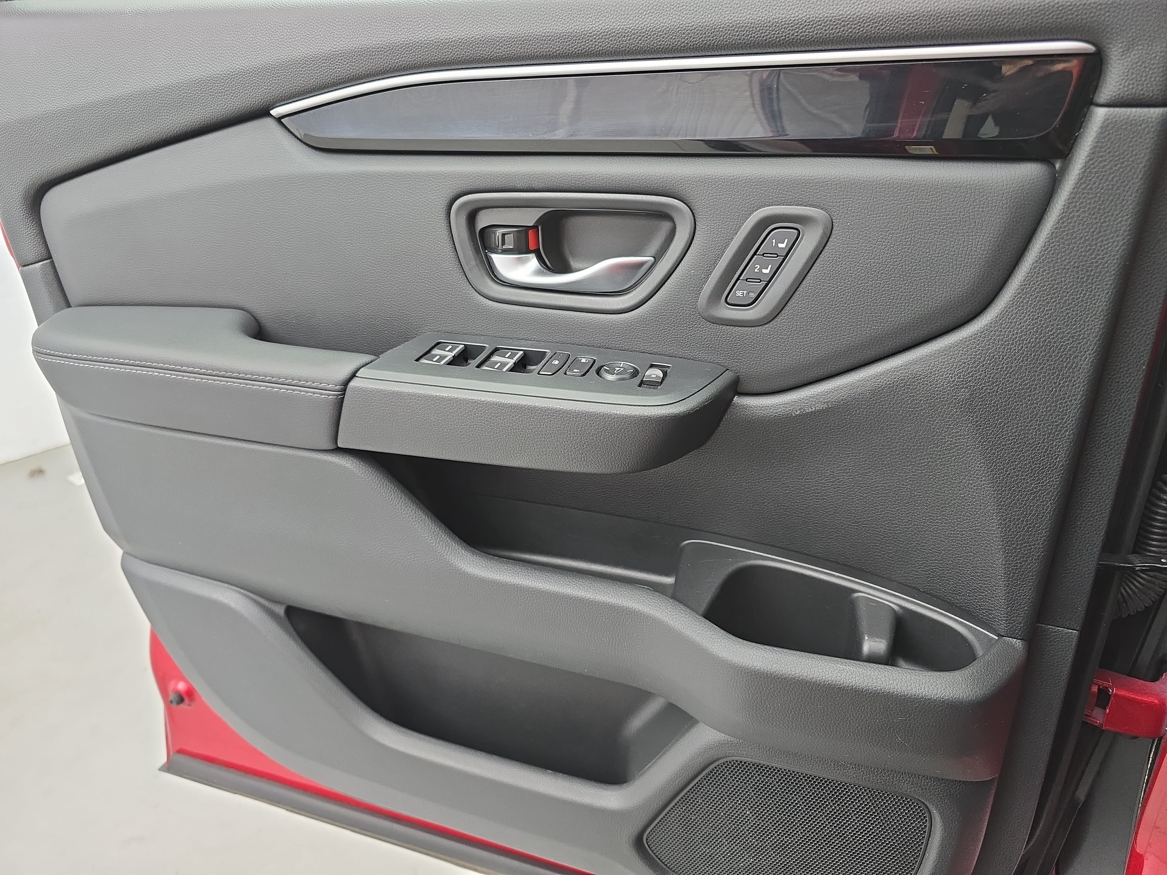 Certified 2024 Honda Pilot Touring image 28