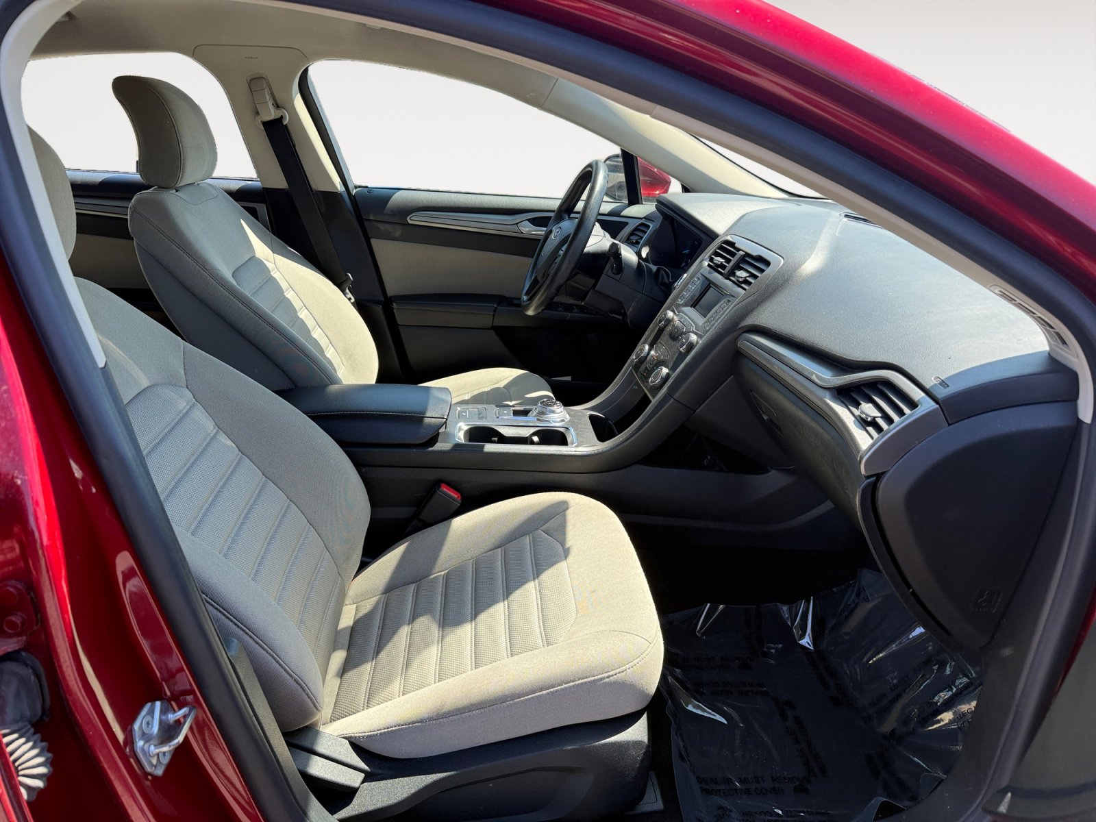 Used 2019 Ford Fusion S image 19