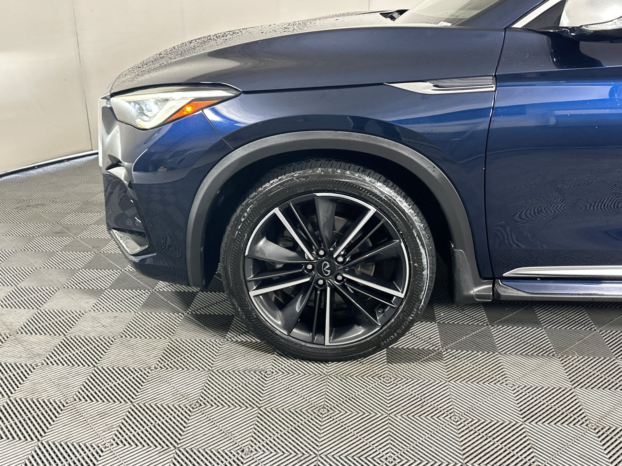 Used 2022 INFINITI QX55 Essential w/ Proassist Package AWD/4WD image 11