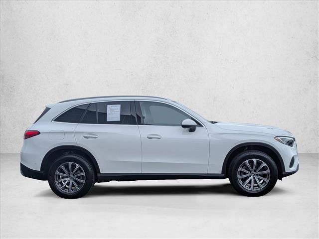 Used 2026 Mercedes-Benz GLC 300 4MATIC image 4