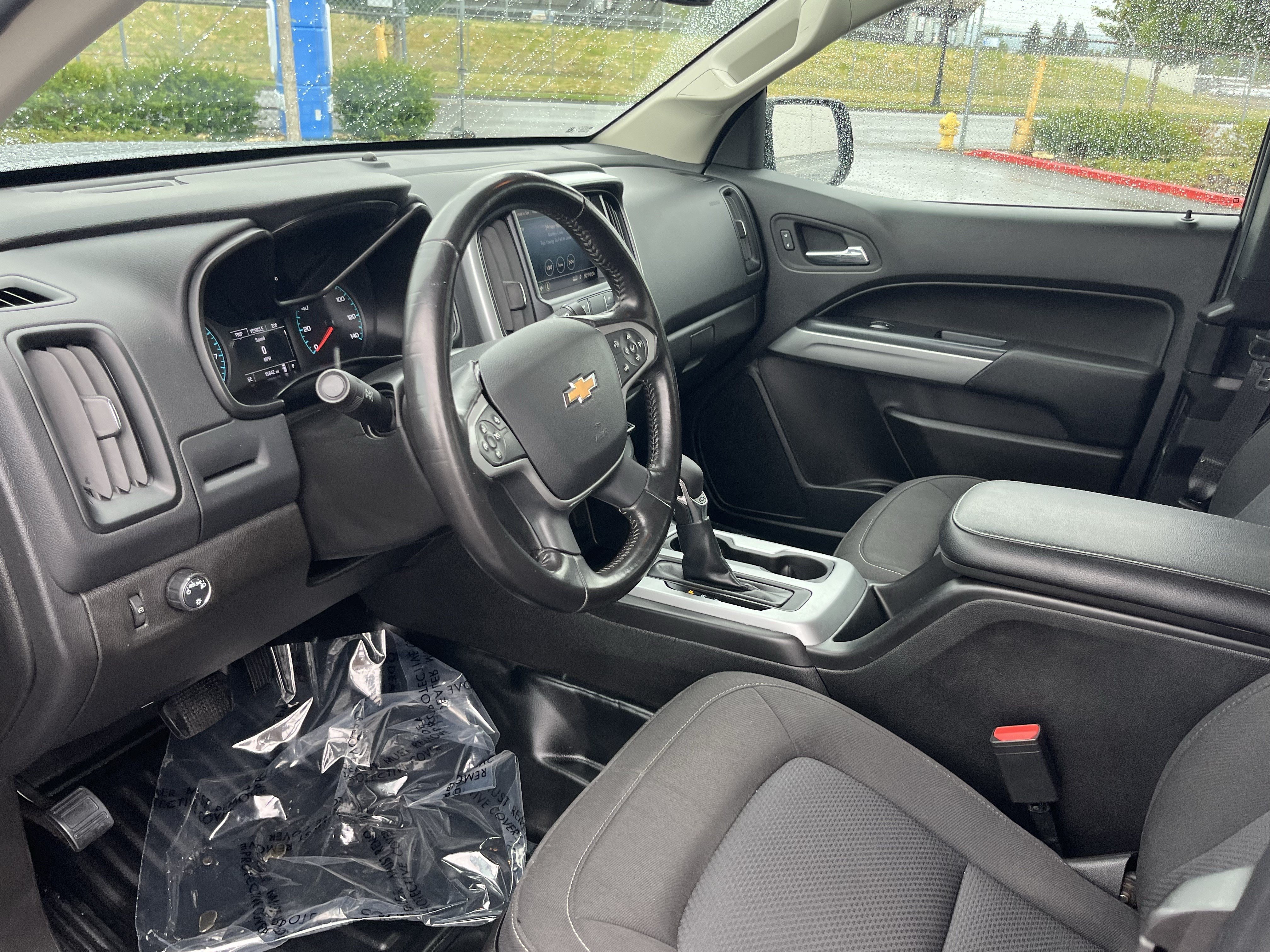 Used 2022 Chevrolet Colorado LT w/ Fleet Safety Package RWD image 10