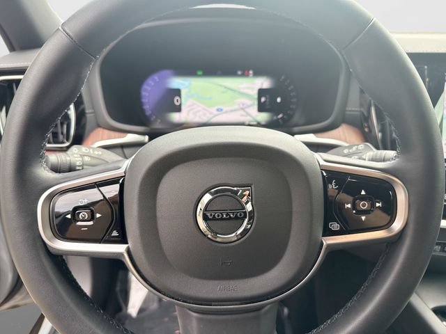 Certified 2025 Volvo V60 B5 Cross Country Ultra AWD/4WD image 14