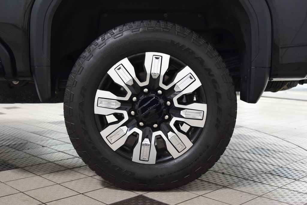 Used 2025 GMC Sierra 2500 Denali w/ Denali Reserve Package AWD/4WD image 27