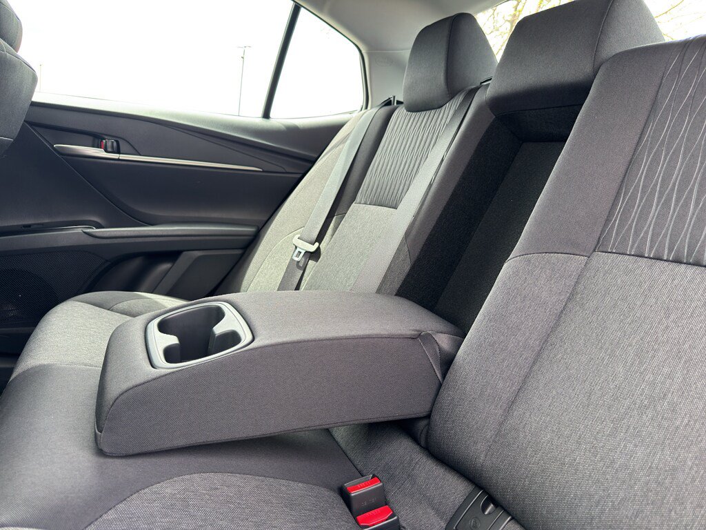 Used 2026 Toyota Camry LE w/ Preferred Package 2 (TMS) FWD image 8
