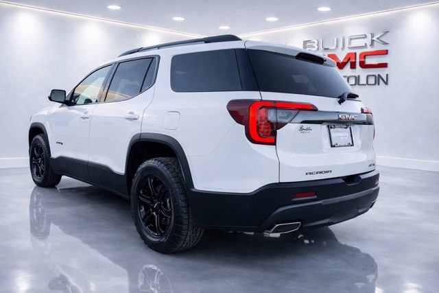 Used 2023 GMC Acadia AT4 w/ GMC Pro Grade Package AWD/4WD image 6
