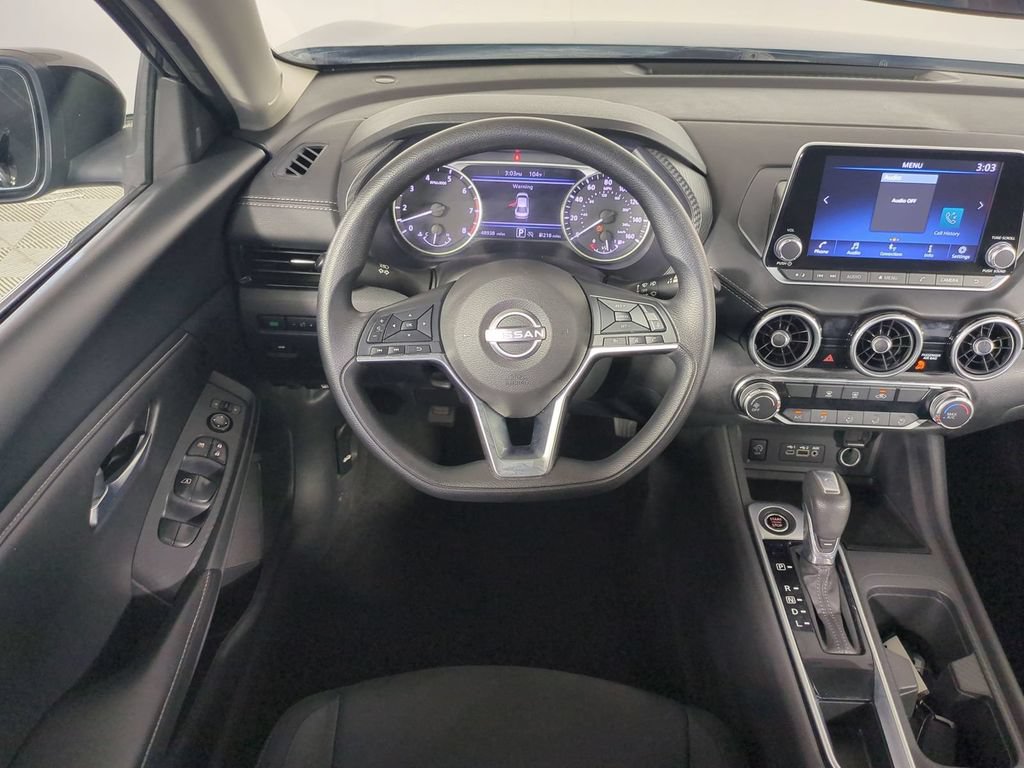 Used 2025 Nissan Sentra SV FWD image 17
