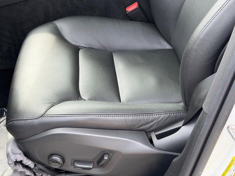 Certified 2023 Volvo XC60 B5 Core AWD/4WD image 25