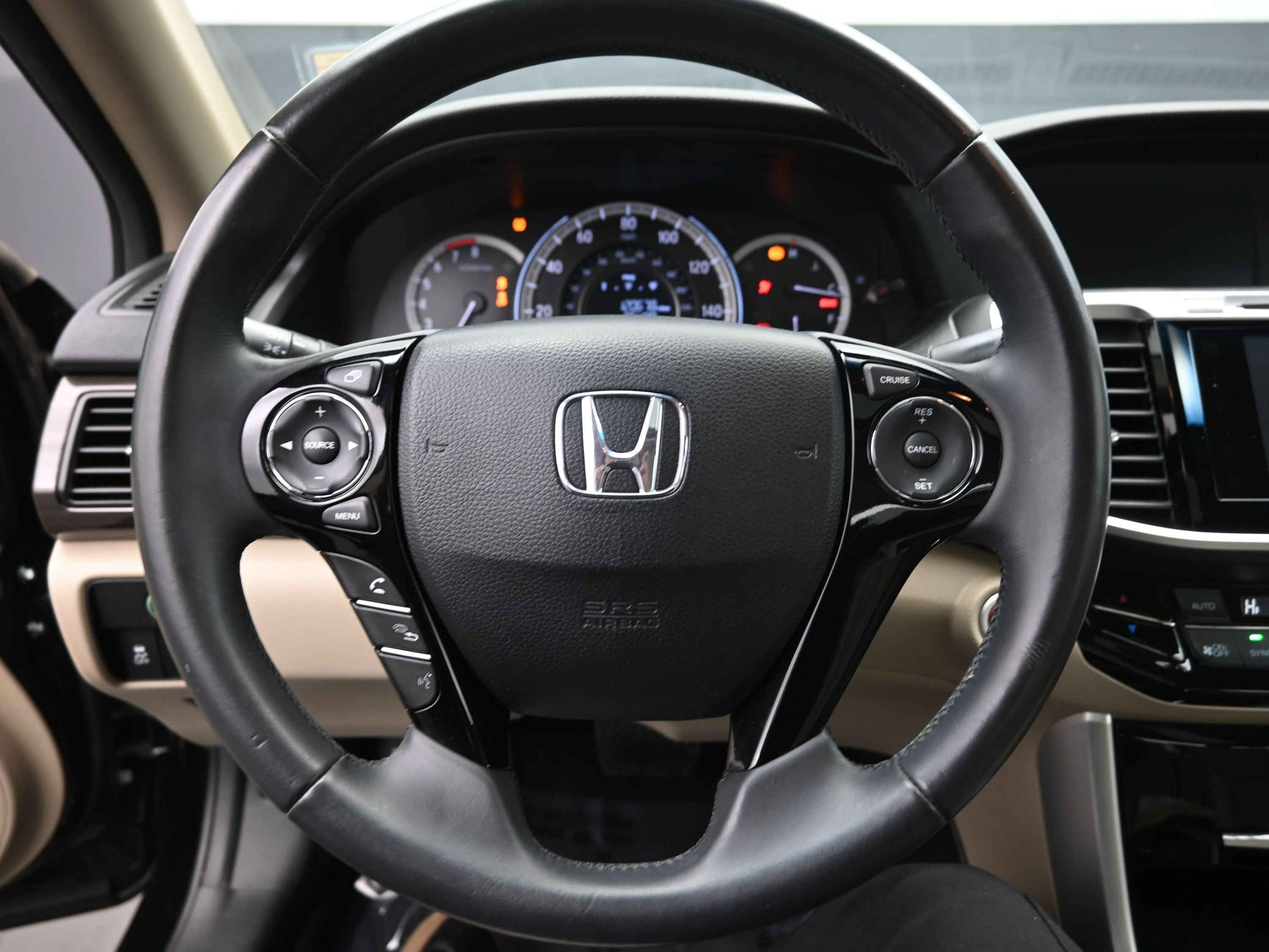 Used 2016 Honda Accord EX-L image 13