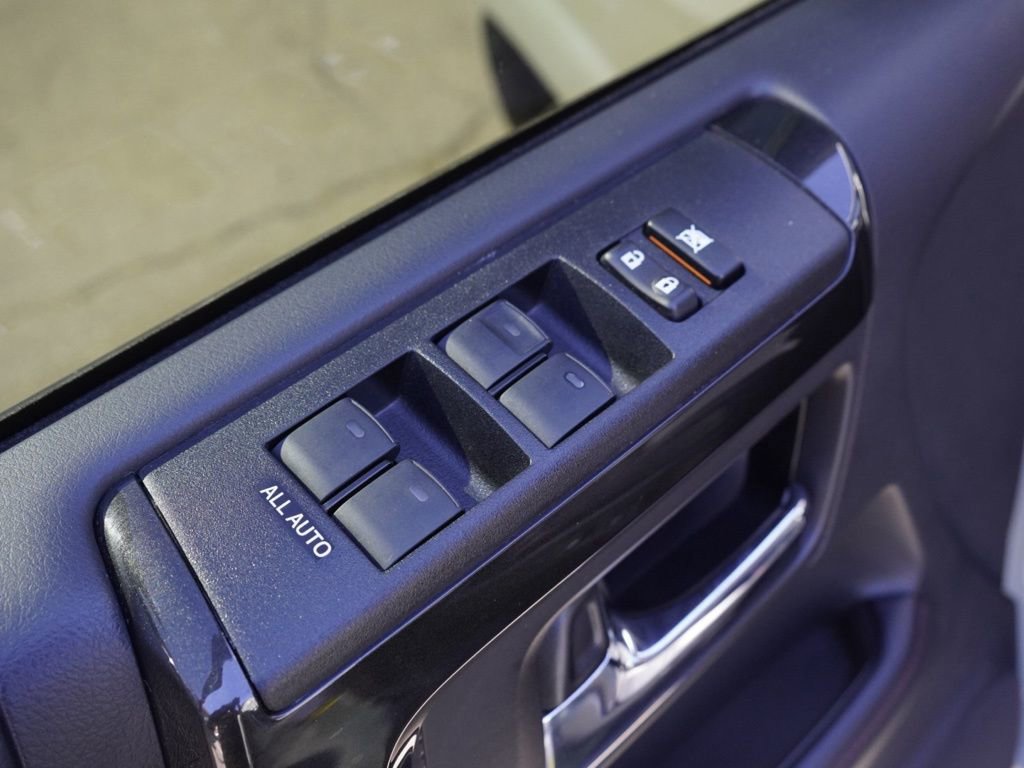 Used 2023 Toyota 4Runner TRD Off-Road Premium w/ Off Road Premium Plus Package image 8