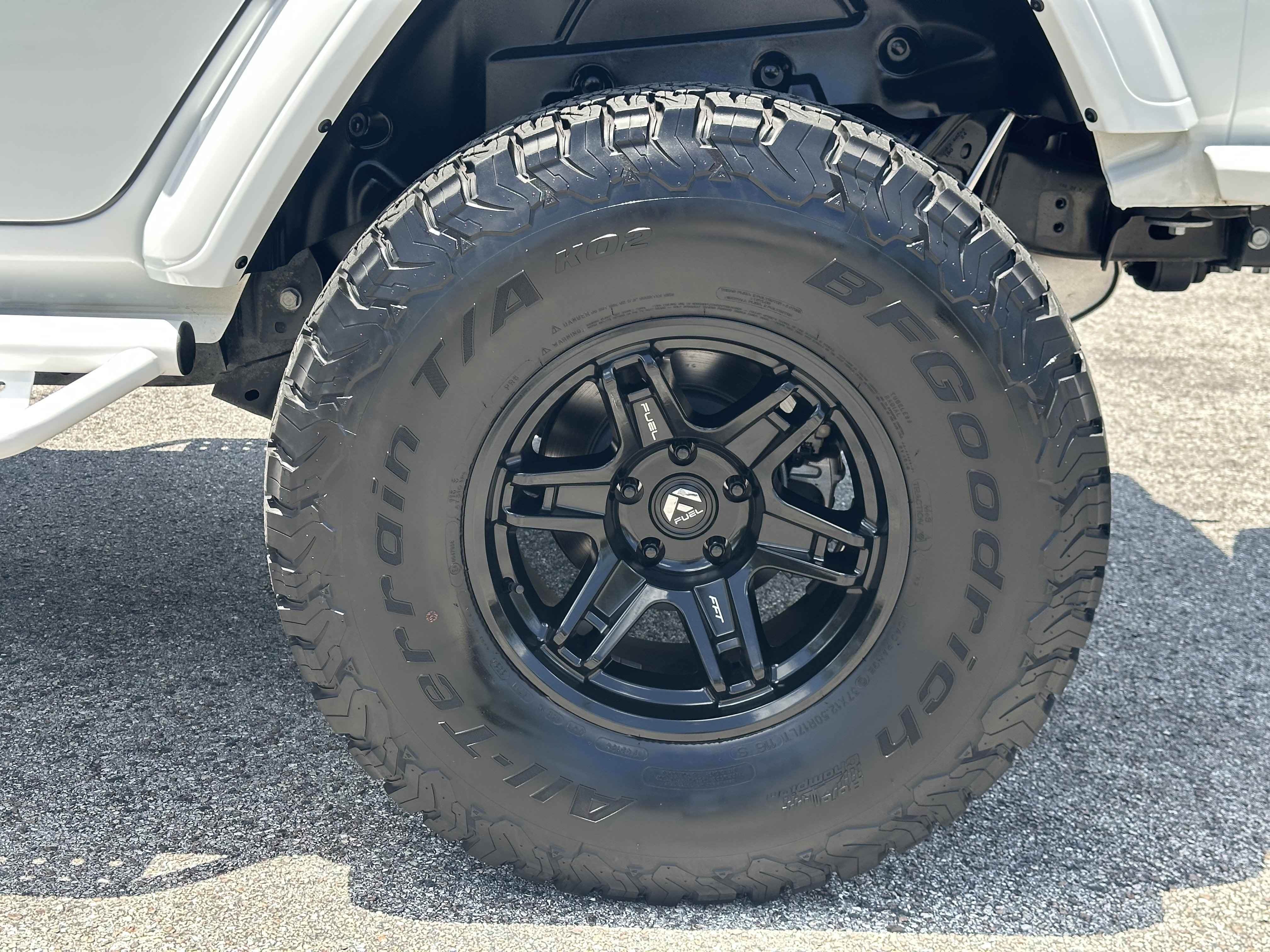 Used 2024 Jeep Wrangler Unlimited Sport image 19