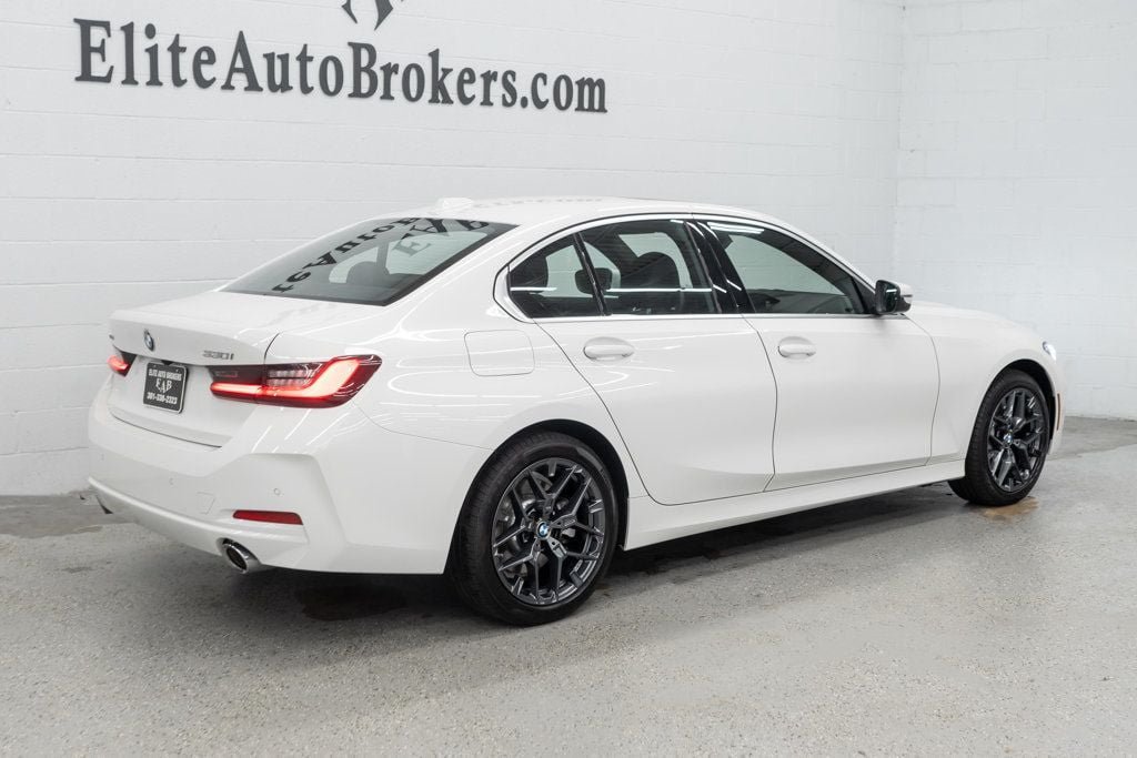Used 2026 BMW 330i xDrive Sedan AWD/4WD image 39