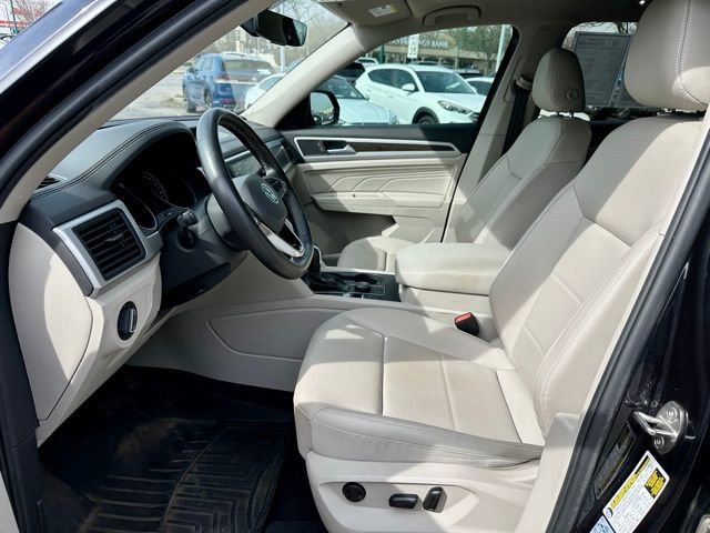 Used 2021 Volkswagen Atlas SE w/ Panoramic Sunroof Package image 12