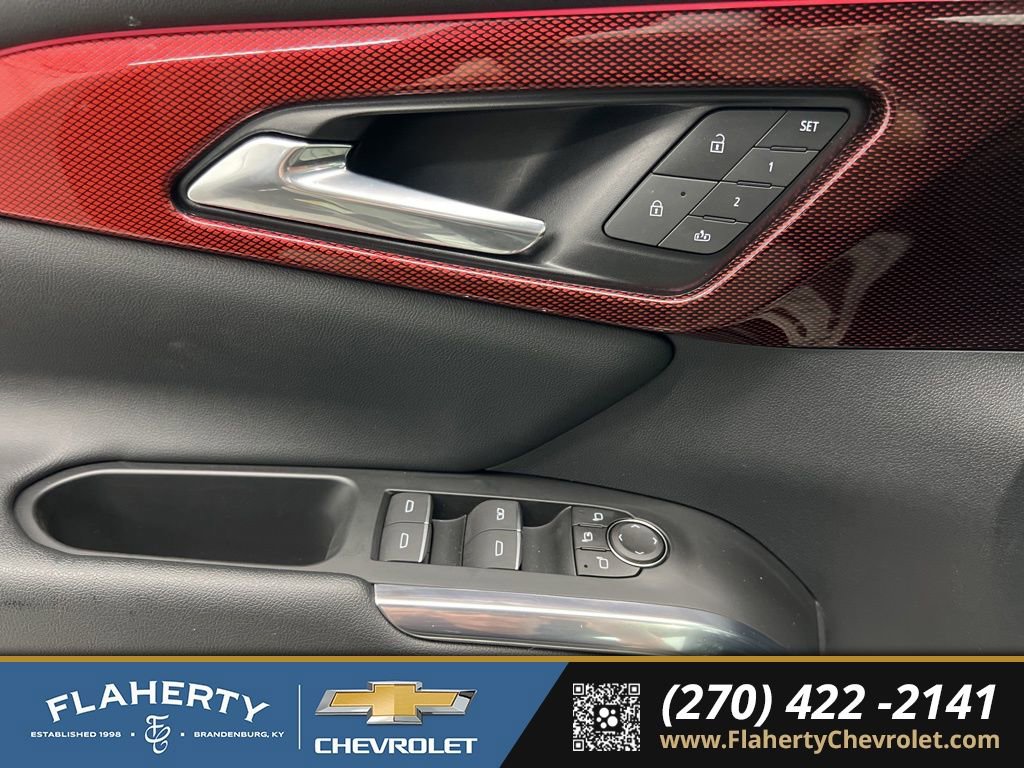 Used 2024 Chevrolet Traverse RS w/ LPO, Floor Liner Package AWD/4WD image 23