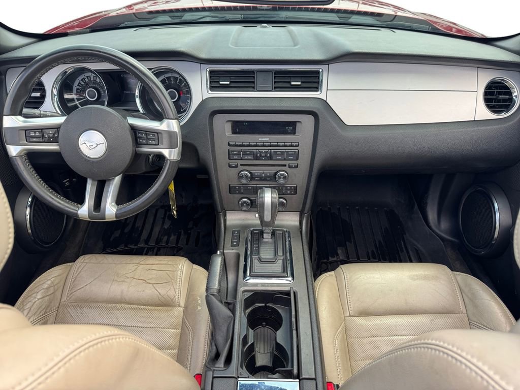 Used 2013 Ford Mustang Premium RWD image 10