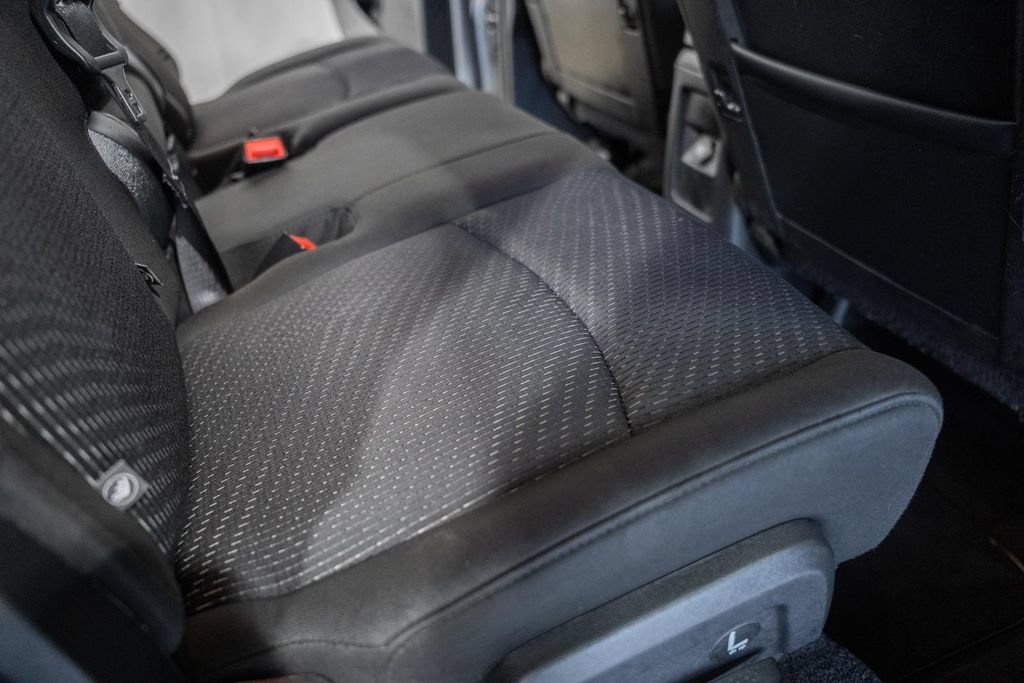 Used 2019 Dodge Journey SE w/ Premium Group FWD image 27