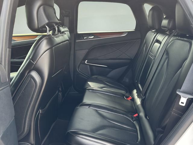 Used 2019 Lincoln MKC Reserve AWD/4WD image 18