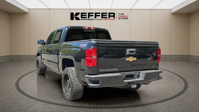 Used 2017 Chevrolet Silverado 1500 LT w/ All Star Edition AWD/4WD image 3