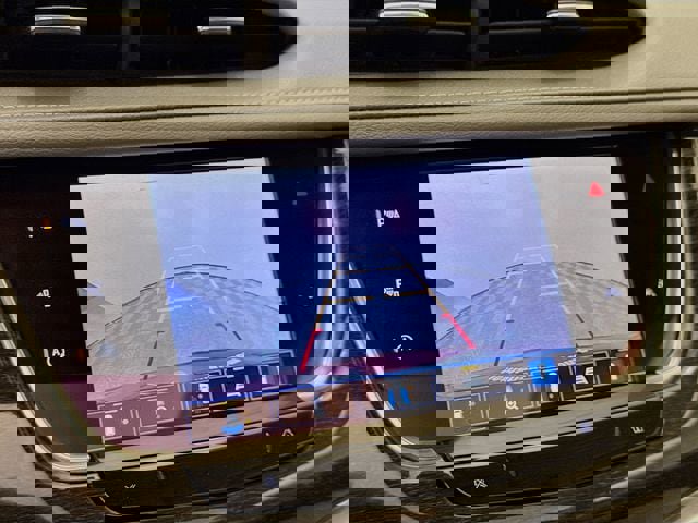 Used 2022 Cadillac XT6 Premium Luxury w/ Technology Package image 17