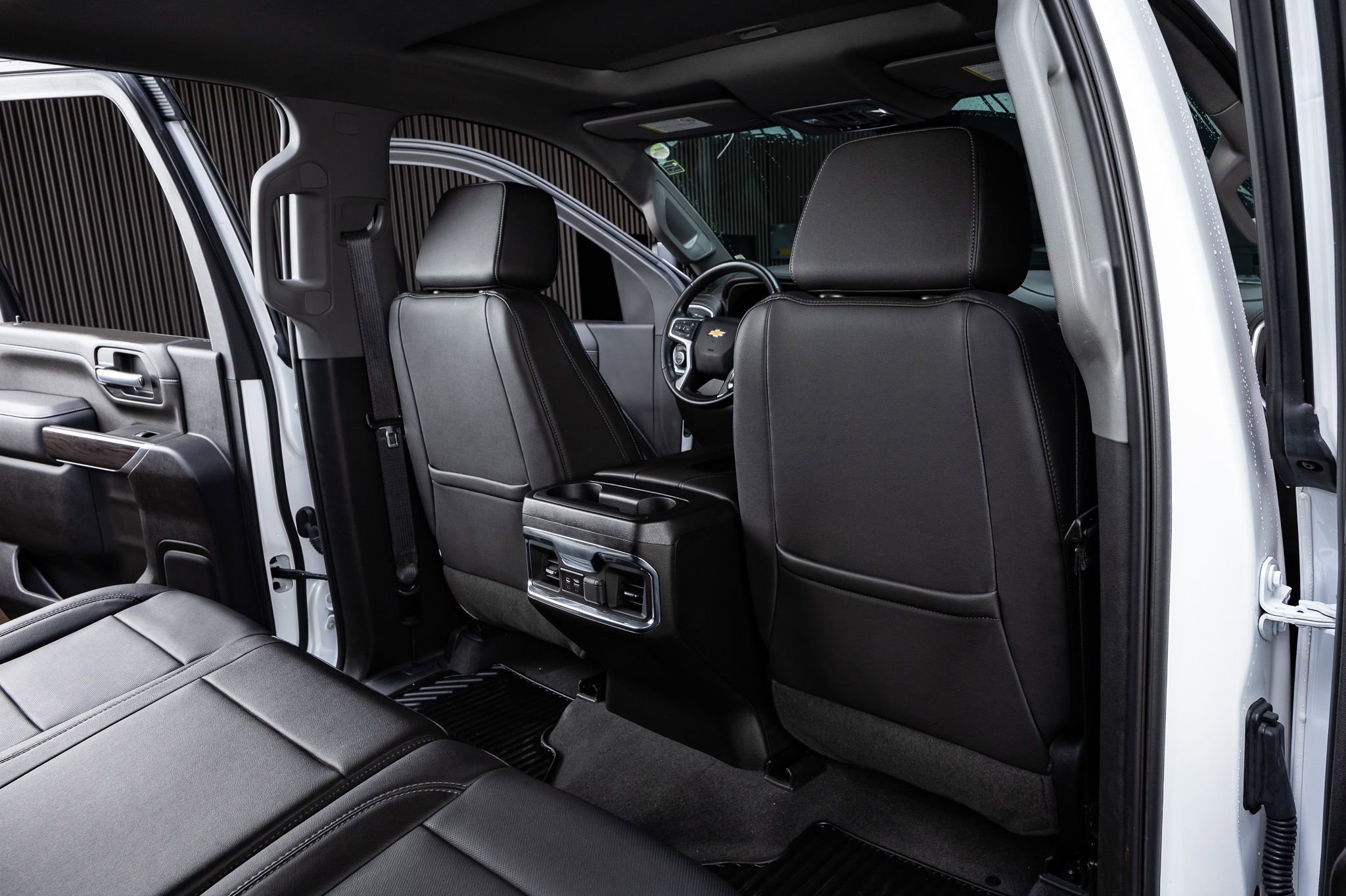 Used 2022 Chevrolet Silverado 2500 LTZ w/ LTZ Plus Package image 32